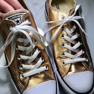 Sunset gold metallic converse women size 9 low top